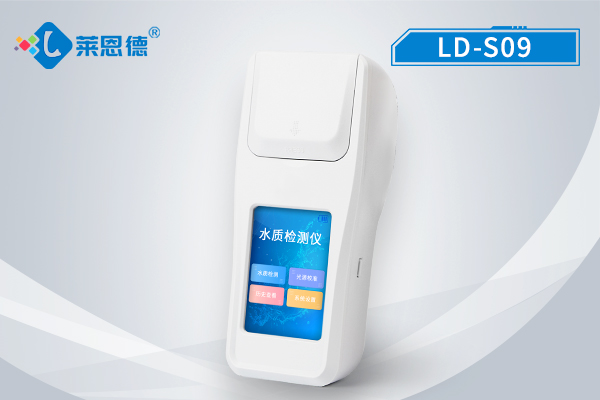 檢測(cè)魚塘水質(zhì)什么時(shí)候*好？（水質(zhì)檢測(cè)儀的多項(xiàng)目檢測(cè)）