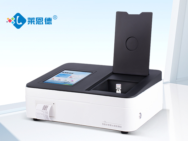 中水檢測指標(biāo)標(biāo)準(zhǔn)是什么？便攜式多參數(shù)水質(zhì)檢測儀的多功能應(yīng)用